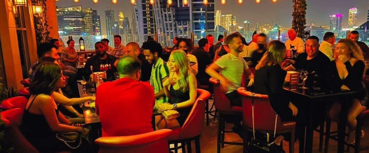 dubai pub crawl 1